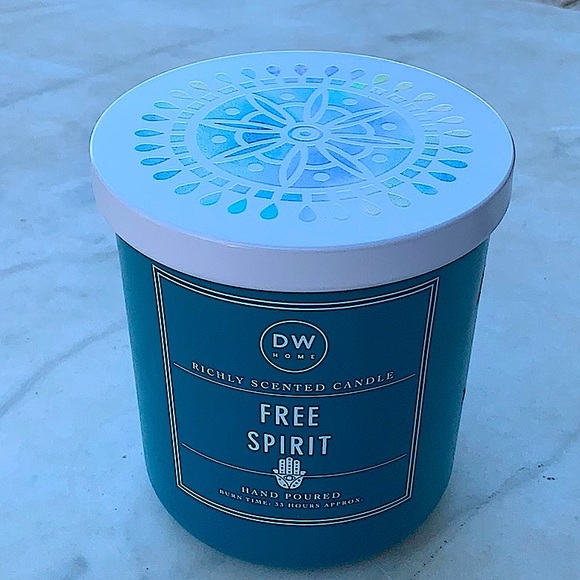 DW HOME CANDLE FREE SPIRIT RICHLY SCENTED NEW 1 WICK NEW - Picture 2 of 3